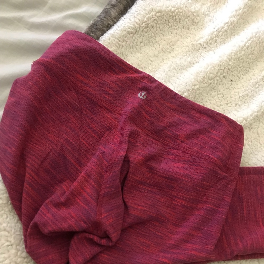 Lululemon capris pants